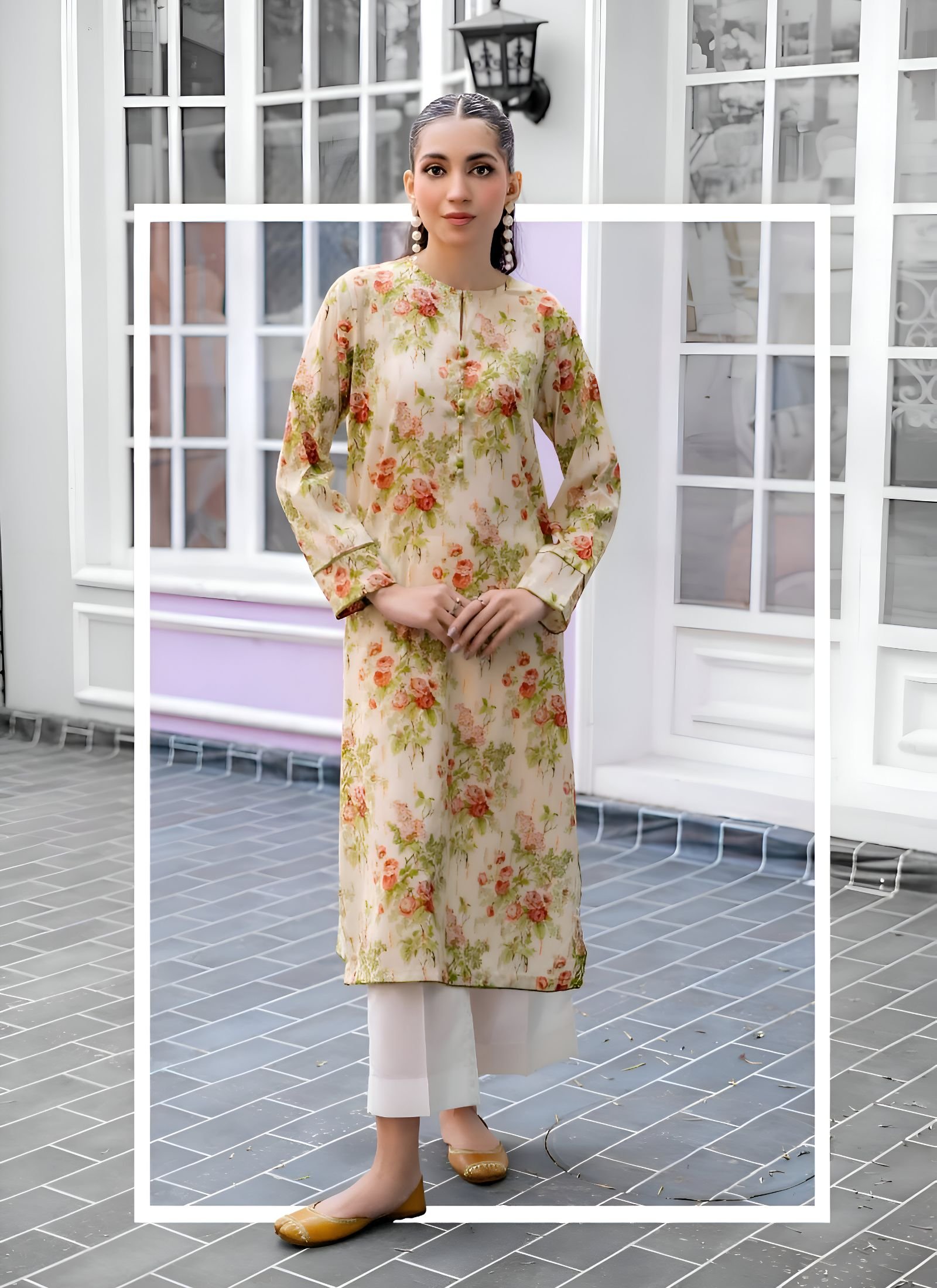 Vintage Cream Floral Printed Straight Kurti